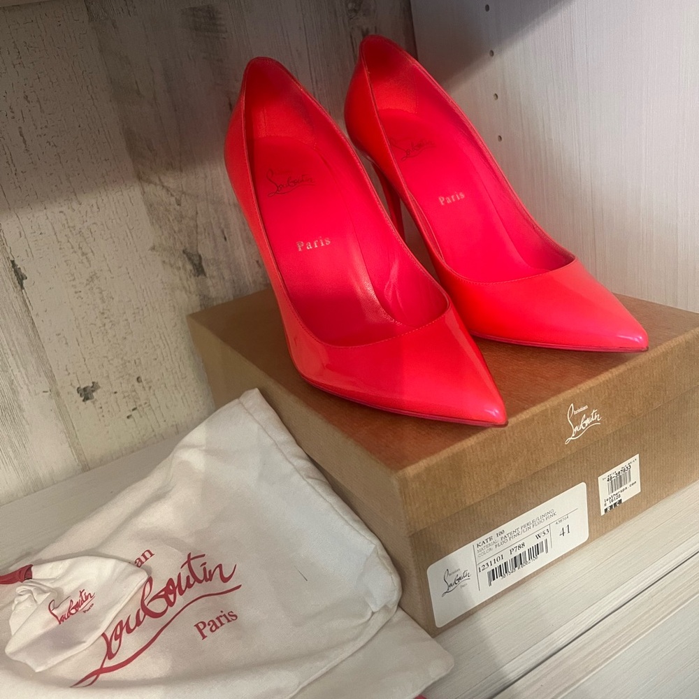Christian Louboutin Kate 100 Florescent pink